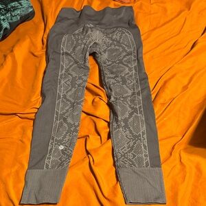 lululemon athletica Gray Patterned Leggings